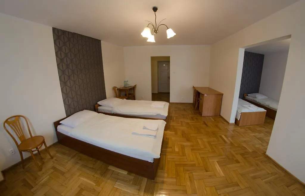 Brama Old City Rooms Kraków Hostel